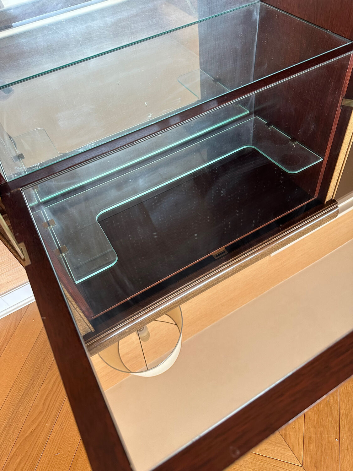vintage mahogany bar cabinet with front-opening drawers in English style