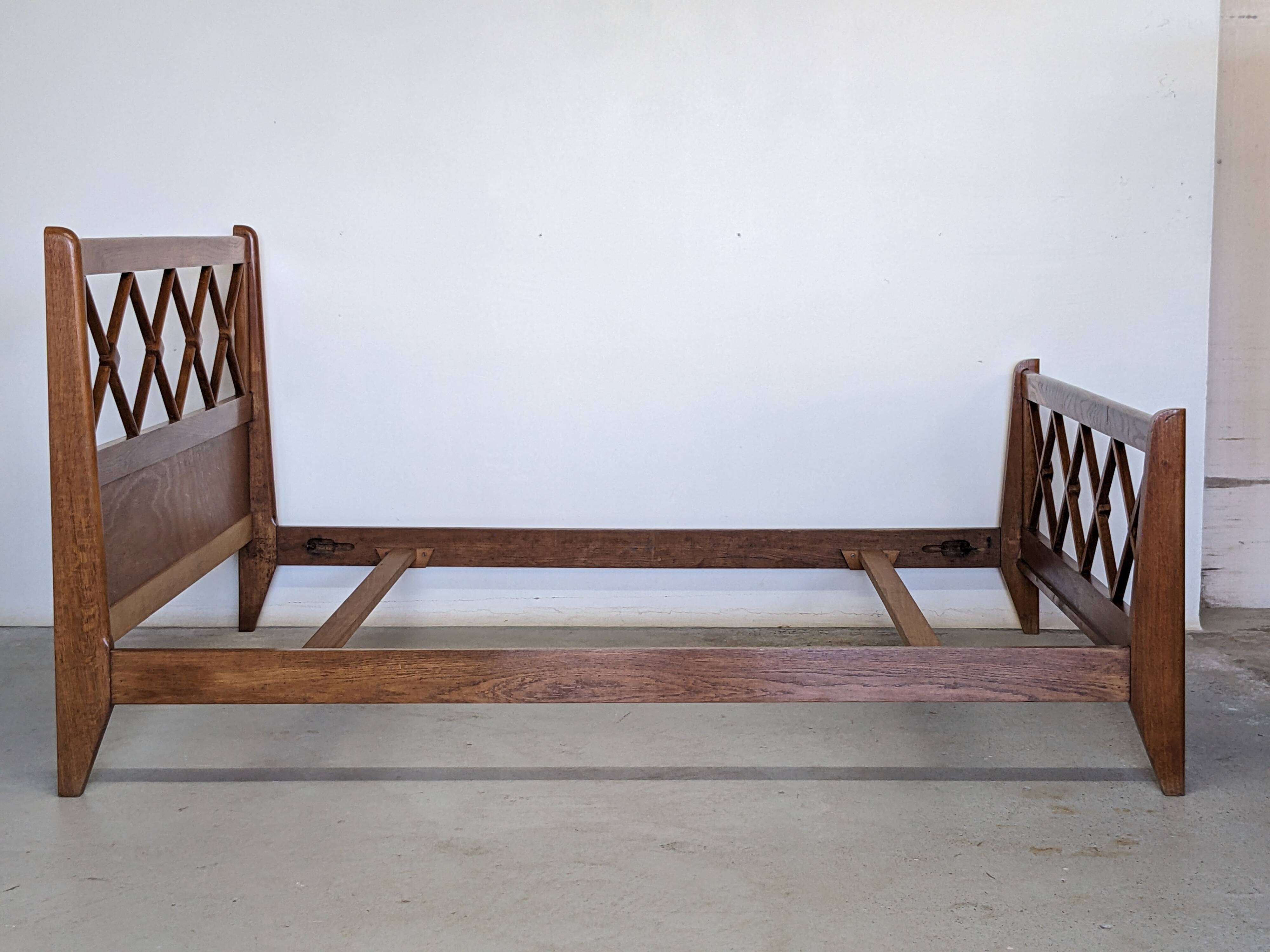 Double bed from Atelier Saint-Sabin in solid oak with lattices - 1950s