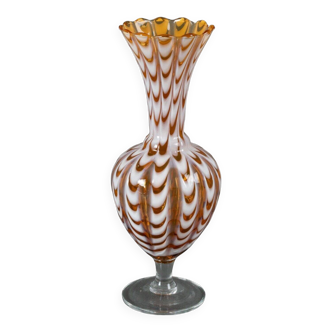 Vase sur pied douche 1900 Art Nouveau Palm et Koening Loetz irisé