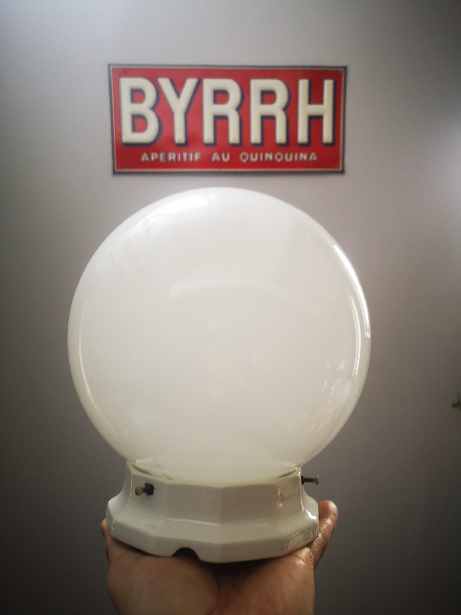 Ceiling lamp opaline globe