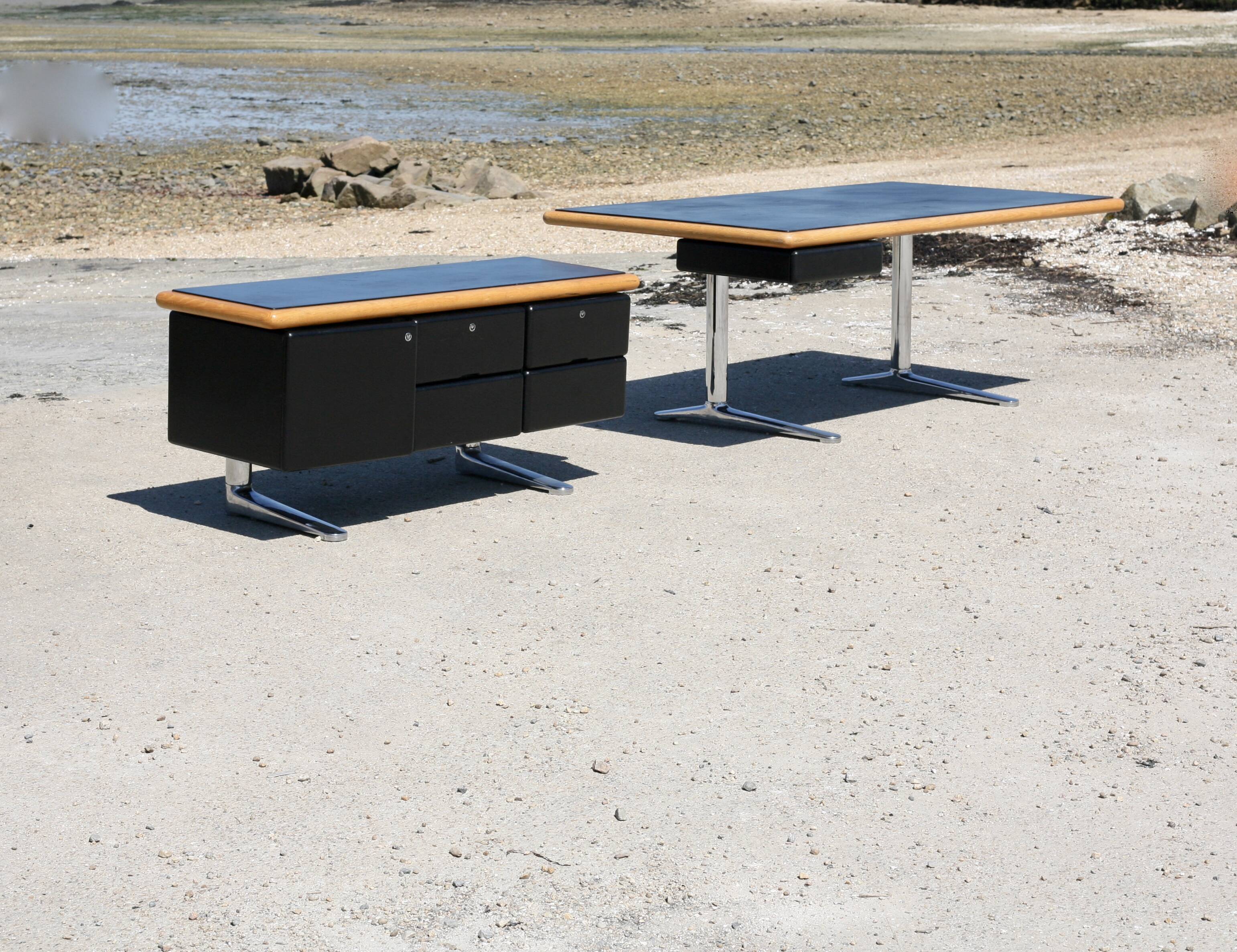 Bureau et enfilade de Warren Platner, Knoll, années 70.