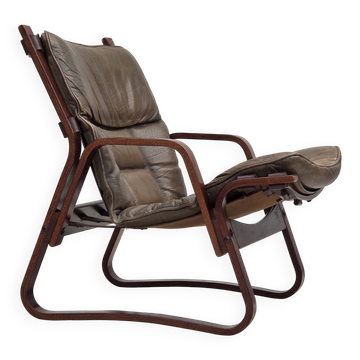 Chaise longue norvégienne des années 1970, en cuir marron.