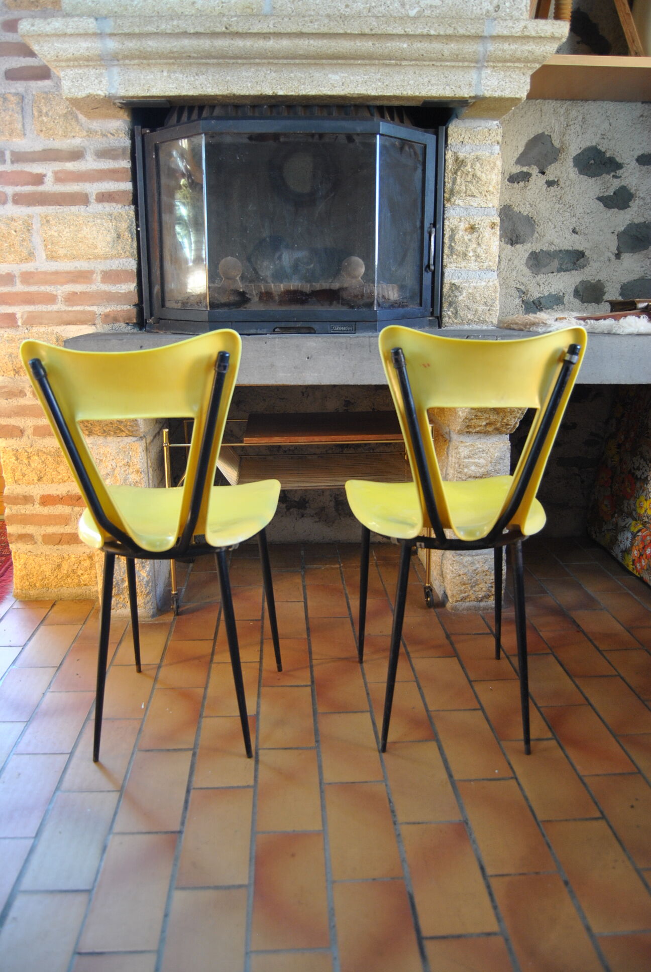 Pair of Gilac vintage 70s design chairs