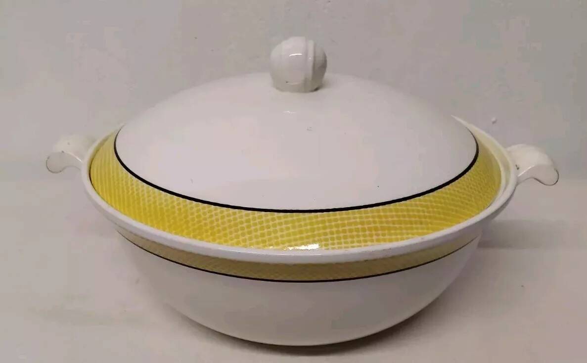 Old soup tureen with lid saline France vintage