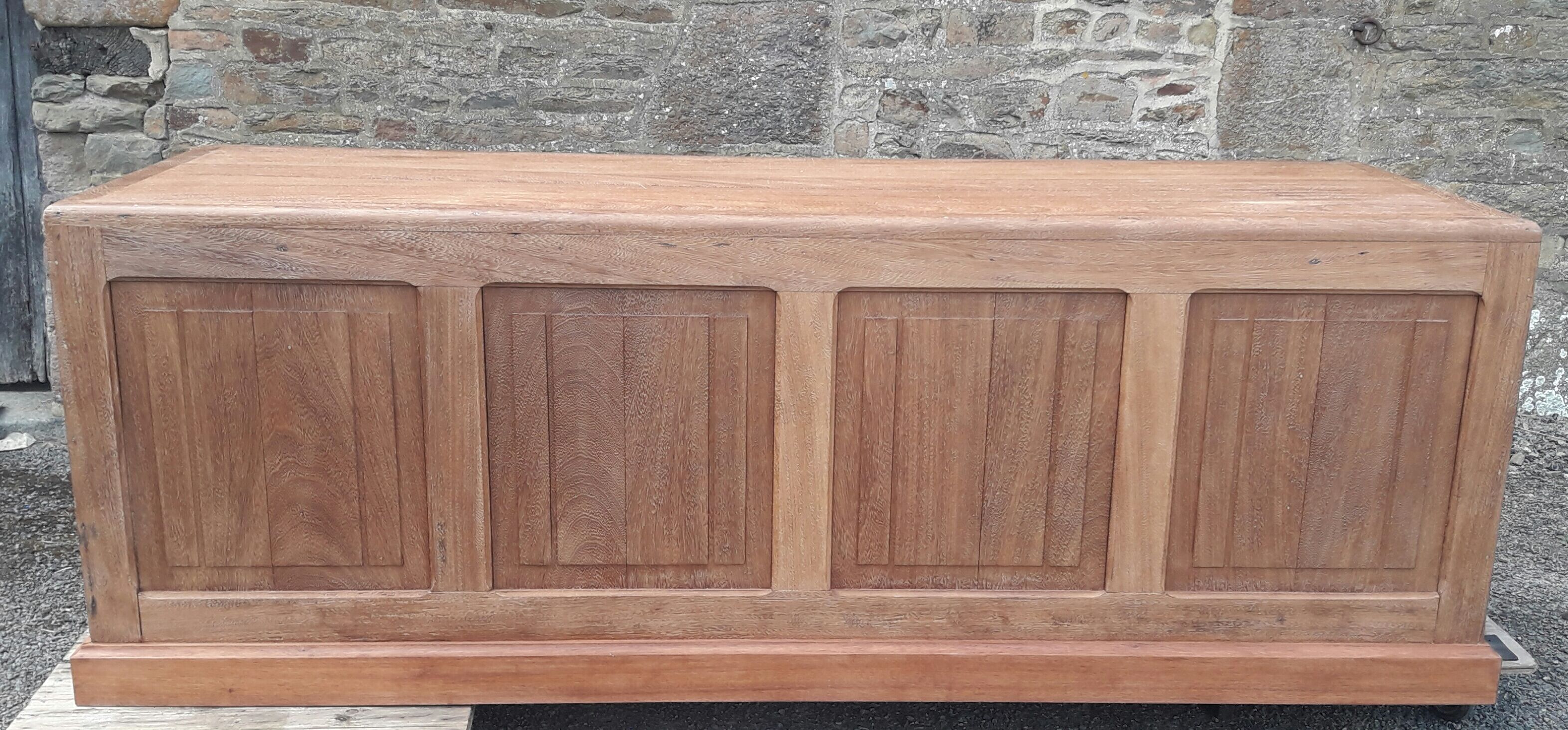 Exotic wood counter desk