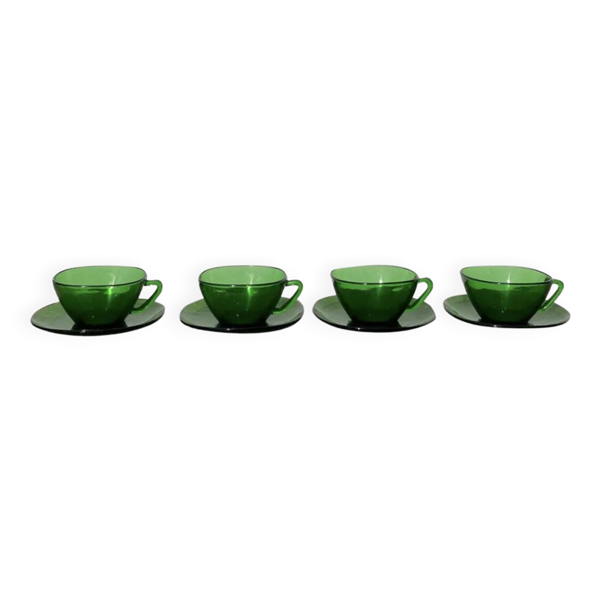 4 tasses en verre vert Vereco 1960