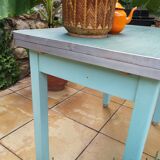 Vintage table of the 50s mado style in formica and wood with drawer and extension cords