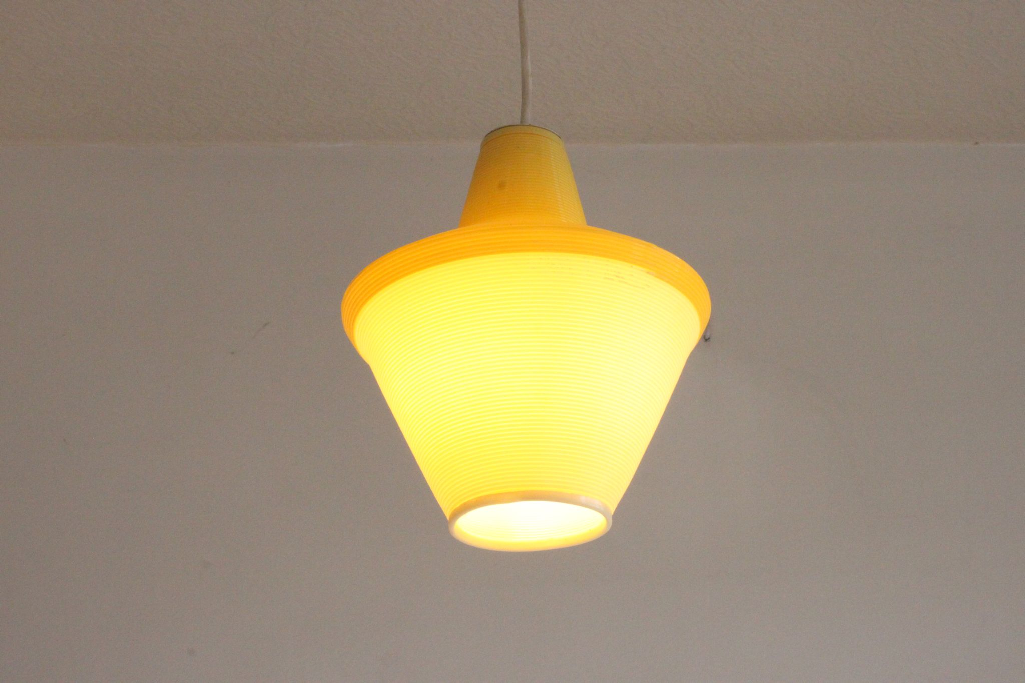 Early plastics cellulose pendant lamp by Atelier de recherche plastique and Rotaflex 1950s.