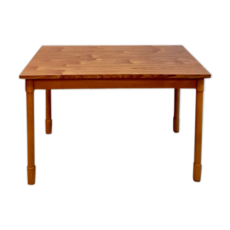 Habitat compact dining table