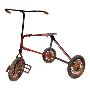 Tricycle enfant métal riveté 1920 • Style urbex