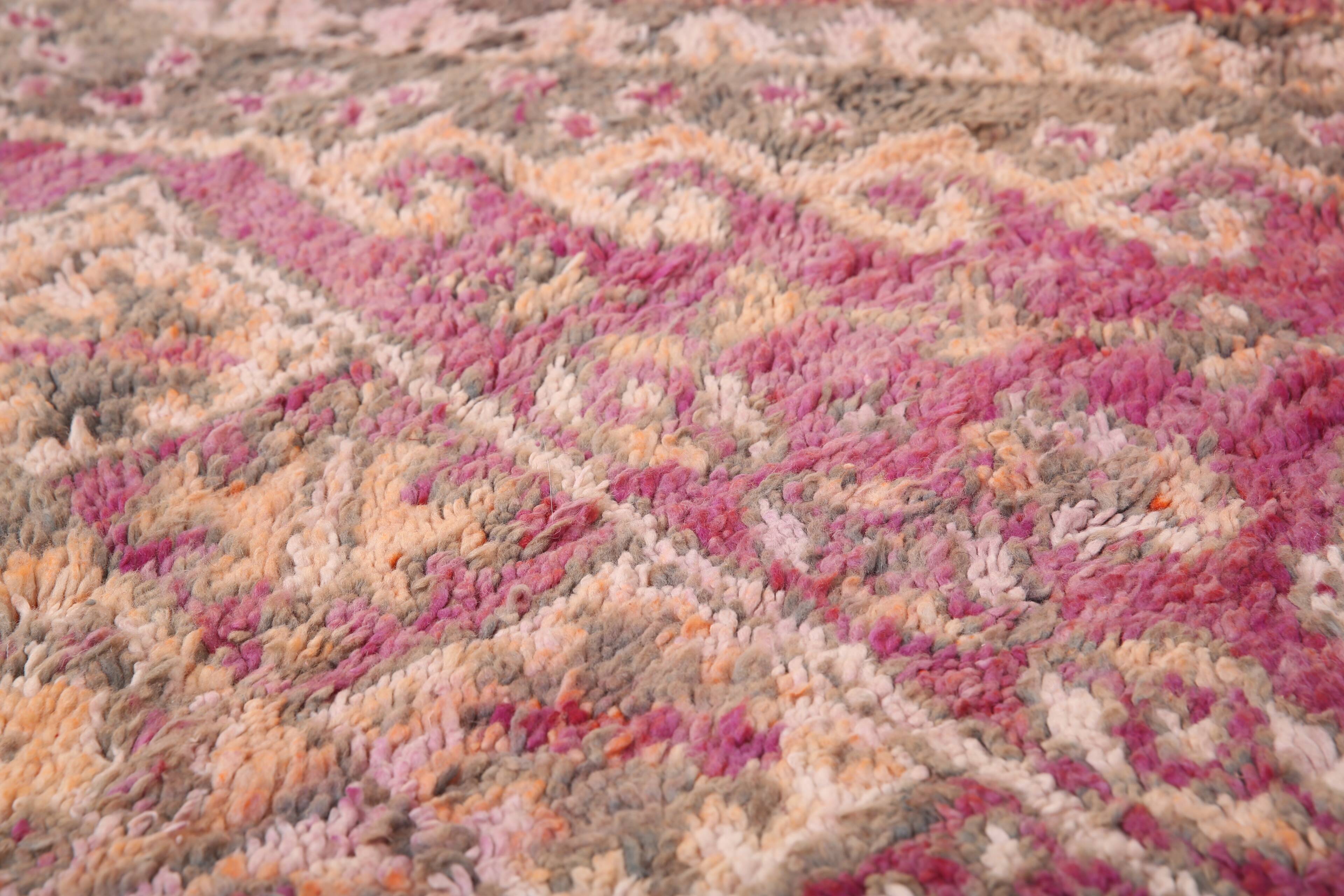 Tapis marocain vintage violet 230 x 402 cm - Tapis en laine berbère ancien fait à la main