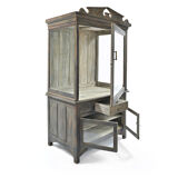 Wooden display showcase