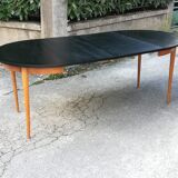 Expandable round dining table 2m46