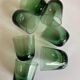 Set de 7 verres gobelets 1960 en verre soufflé vert