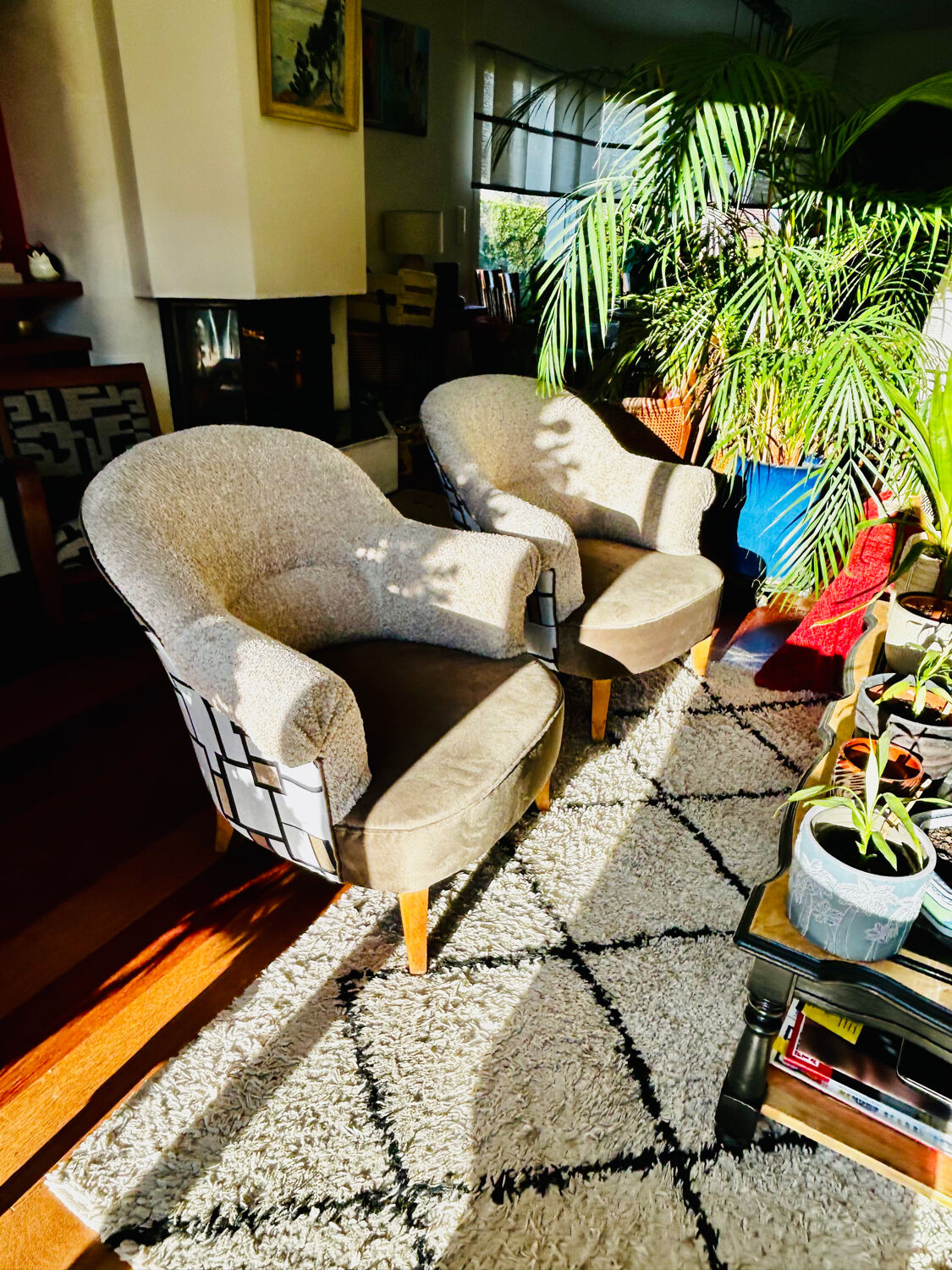 Pair of tub chairs in very good condition