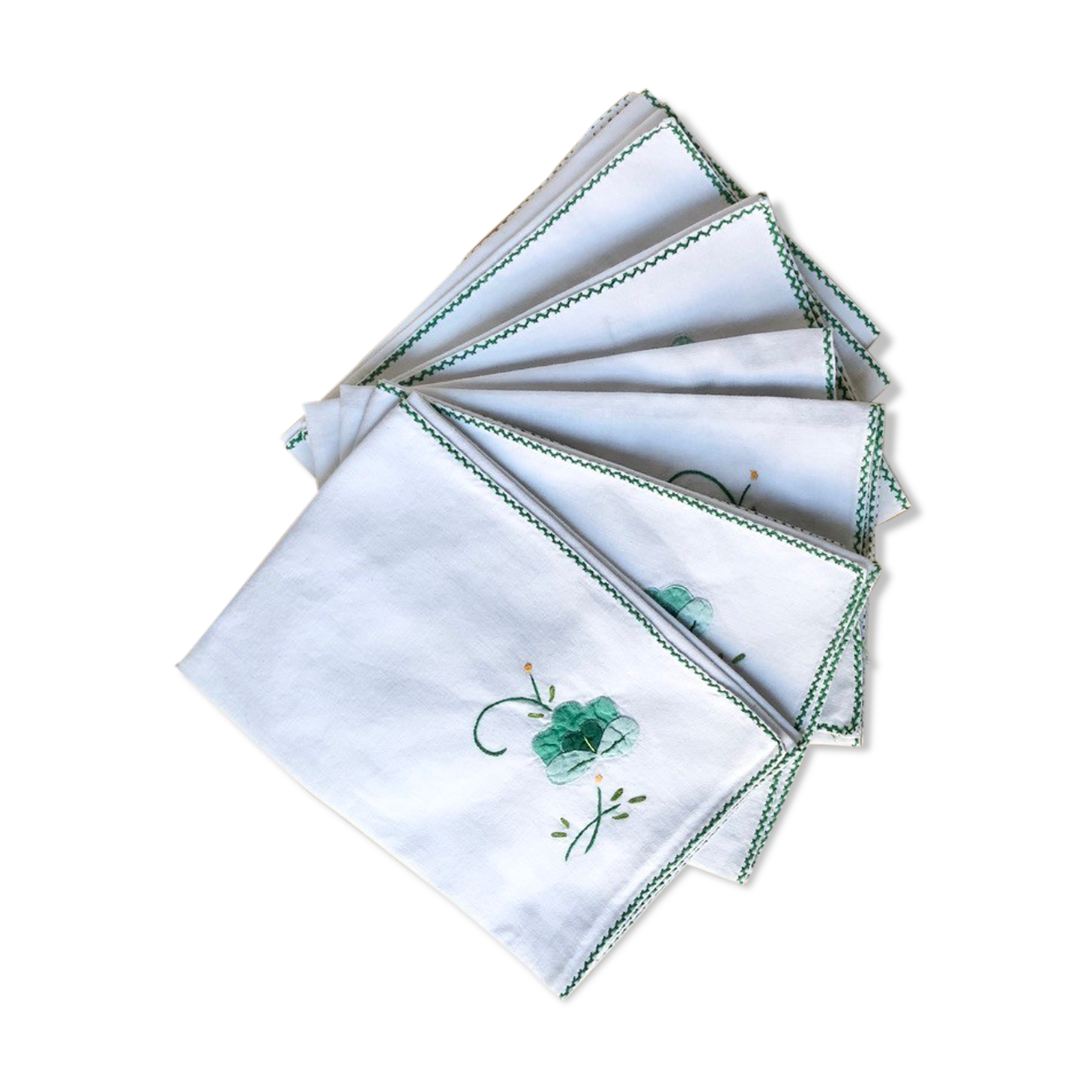 6 hand-embroidered vintage towels