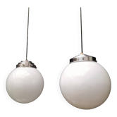 2 suspensions boules opalines