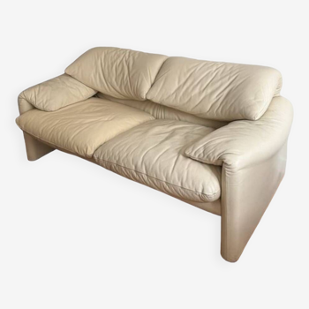 Maralunga leather sofa Cassina