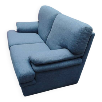 Two-seater sofa fully renovated