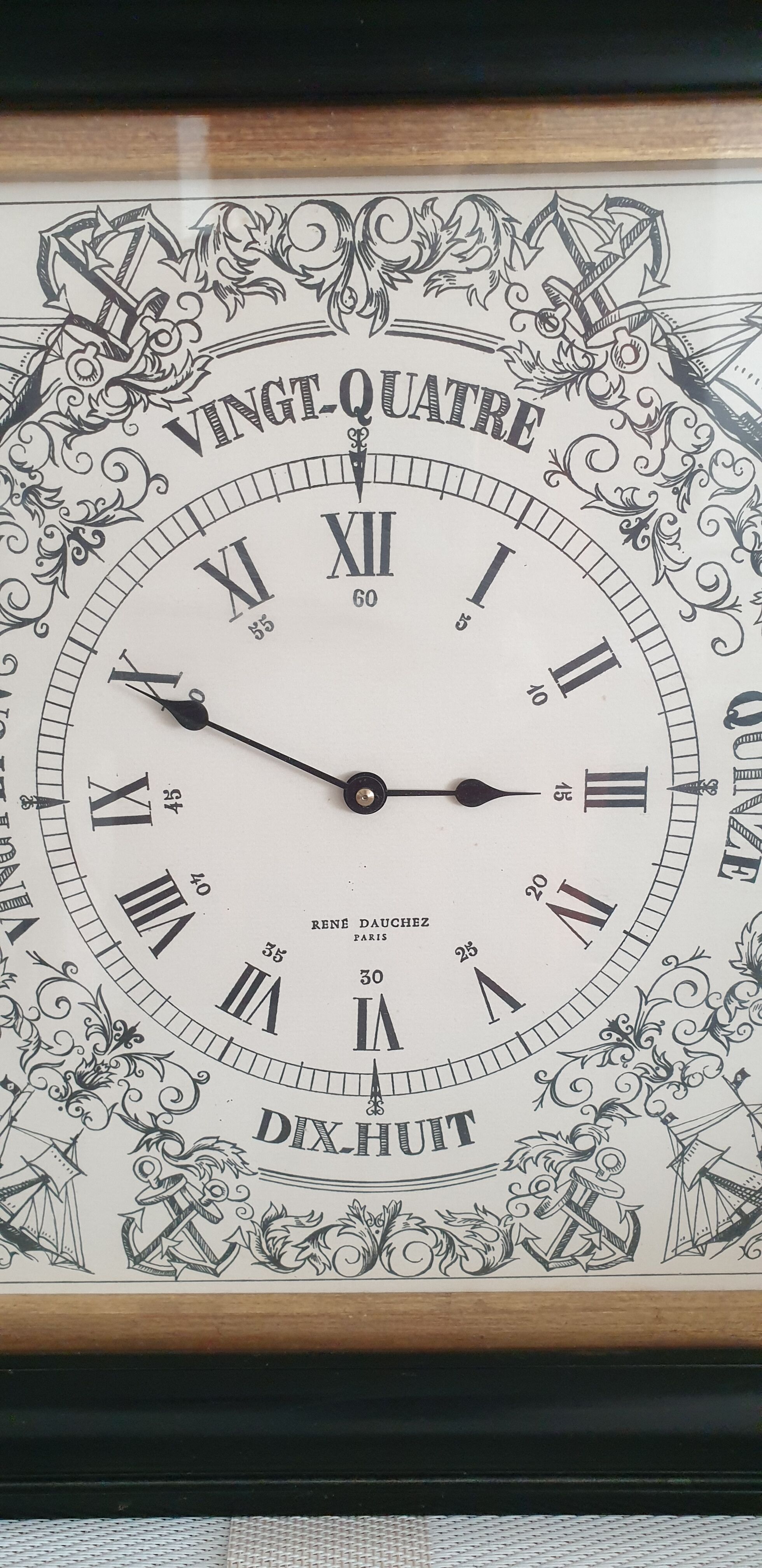 Ancienne horloge murale René Dauchez