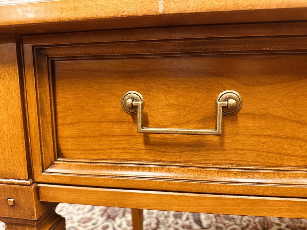 Bureau classique italien Selva