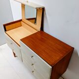 Vintage wooden chest of drawers