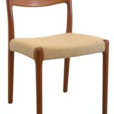 Ensemble de 4 chaises de salle à manger danoises en teck "Borup".