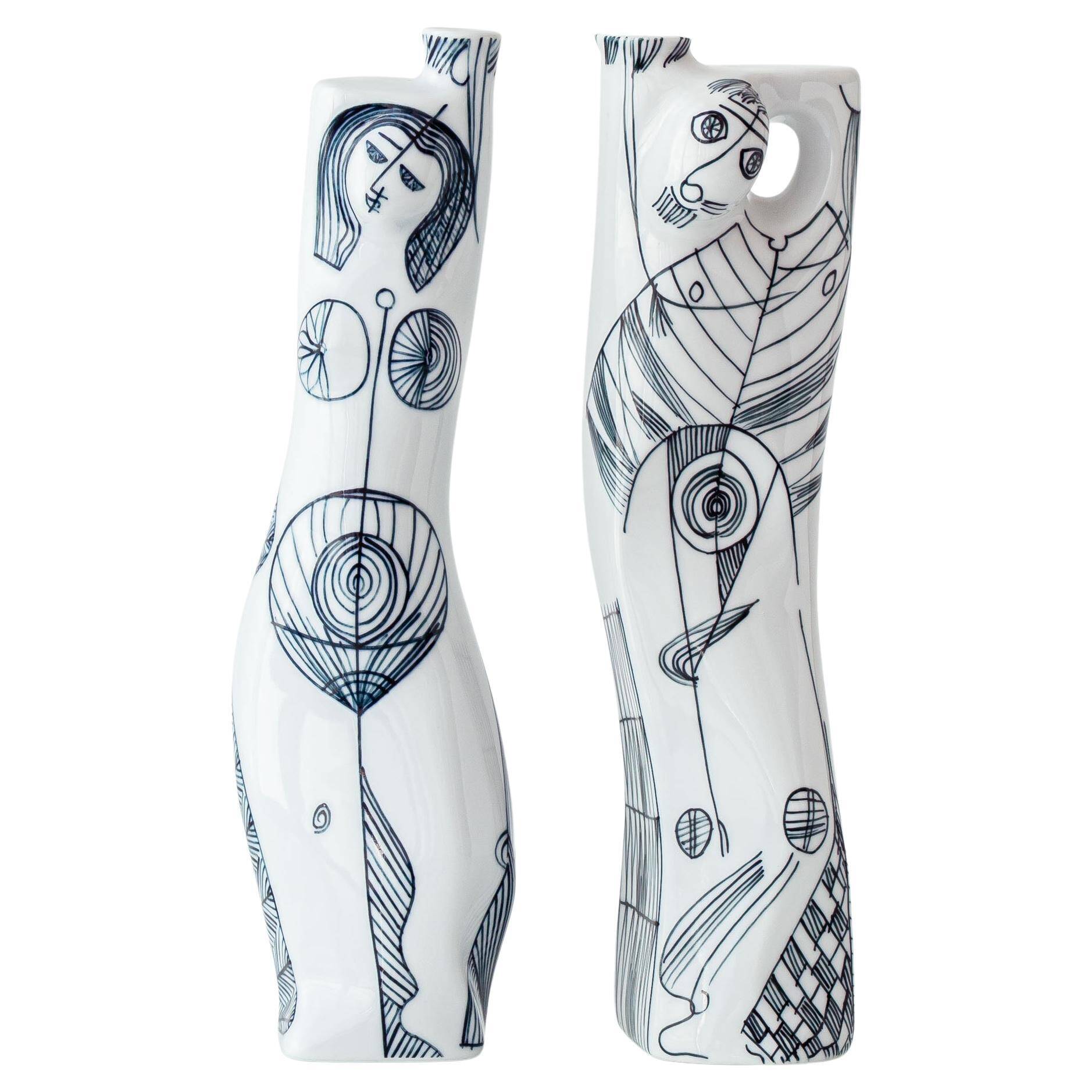 Pair of modernist nude figurative vases in porcelain by Sargadelos.