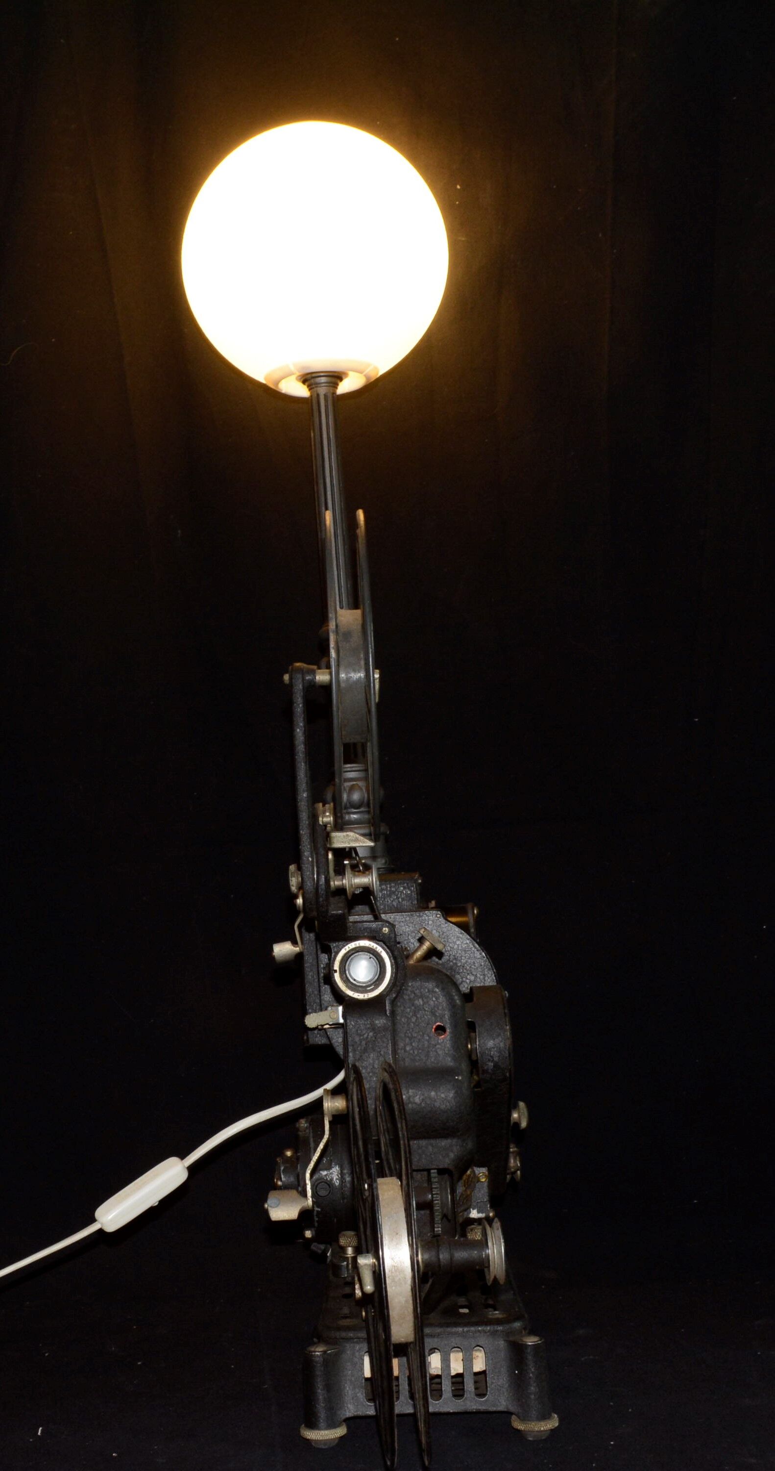 Cinema projector lamp Pathé Lux 1931, atypical industrial.