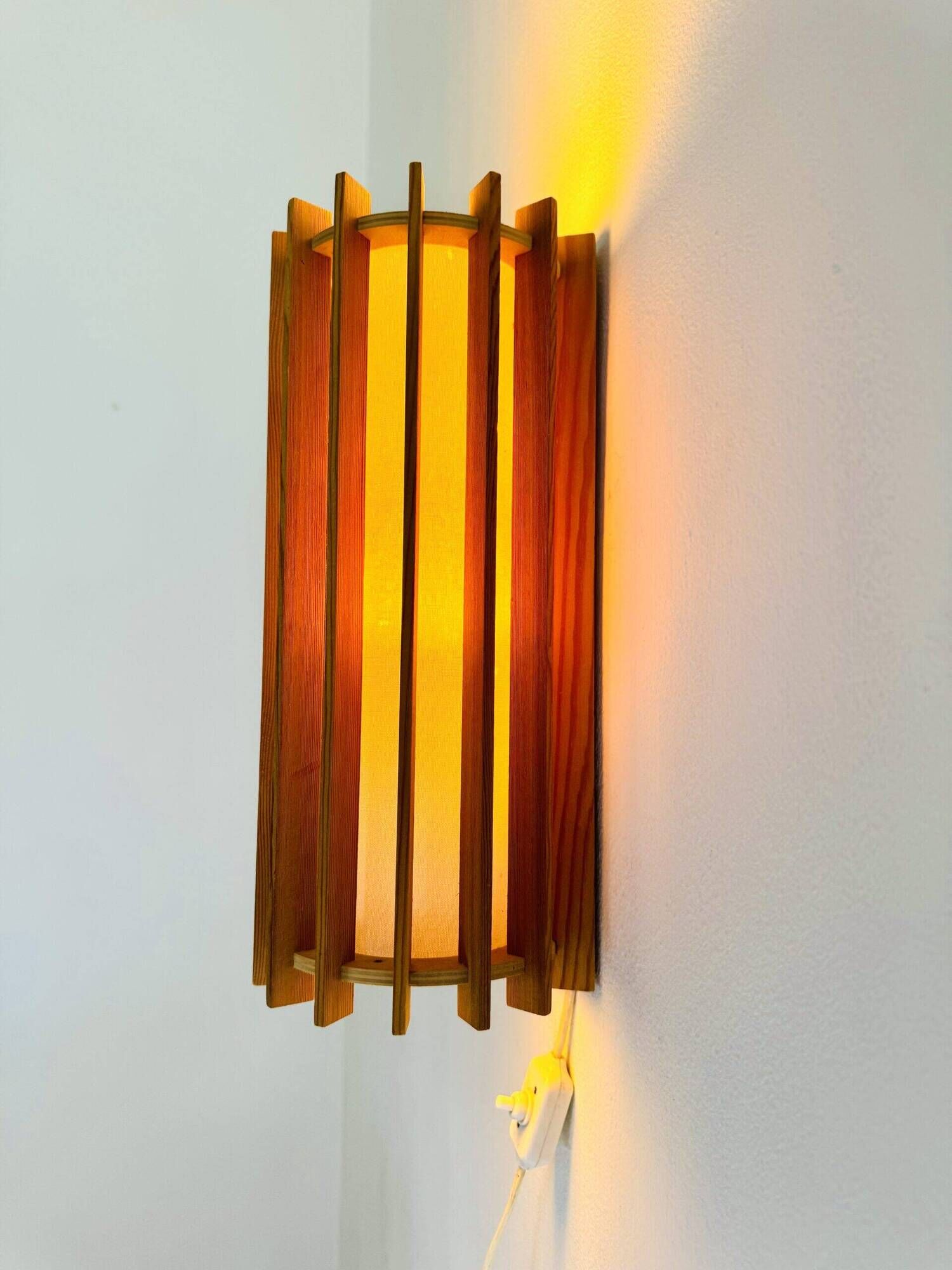 Tema Model Cylindrical Wall Lamp In Pine By Ib Fabiansen For Fog & Mørup, Denmark 1960S