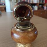 Tabletop lighter in alabaster