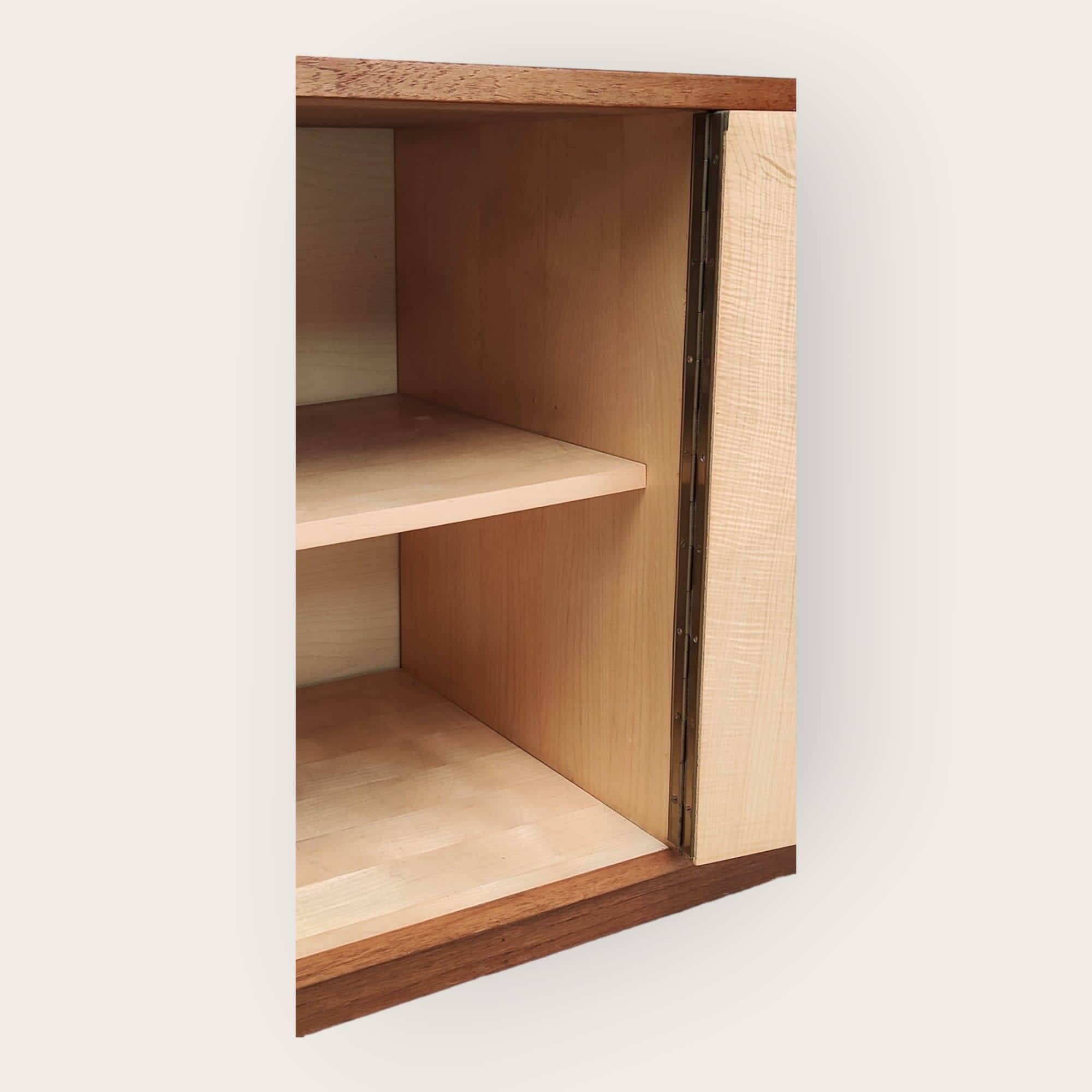 Buffet du milieu du siècle