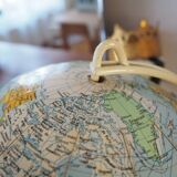 Terrestrial globe