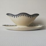 Gravy boat