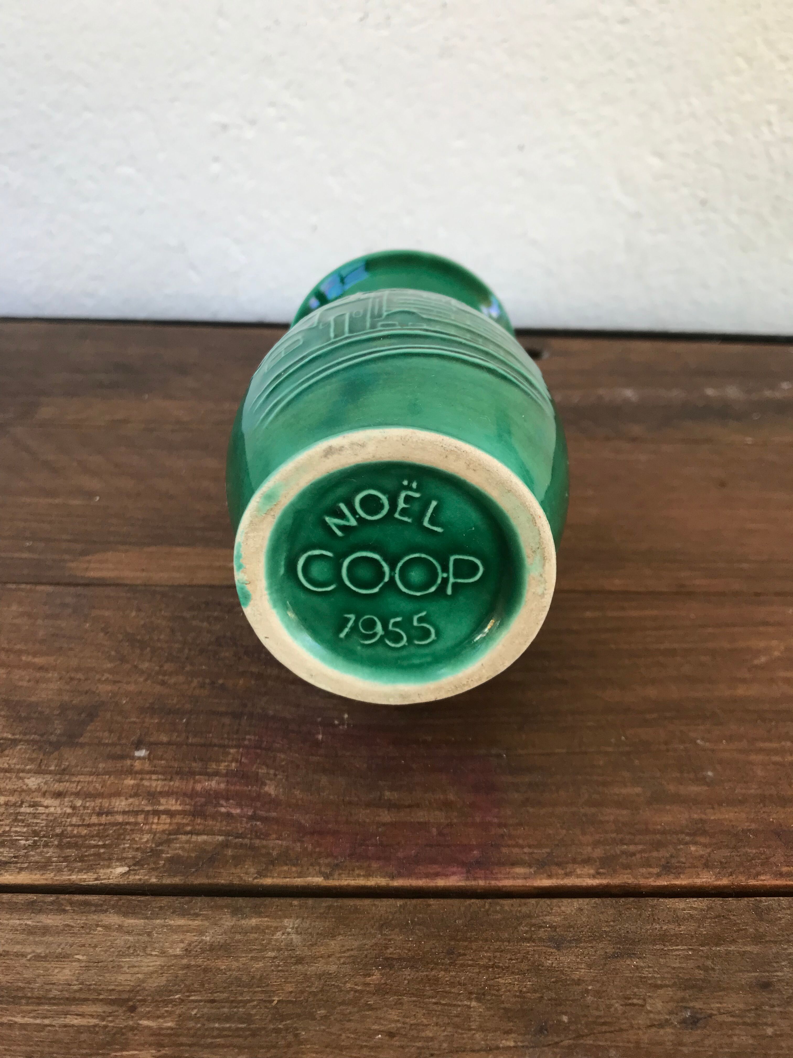 Old vase coop Noel 1955 ceramics green relief vintage decoration