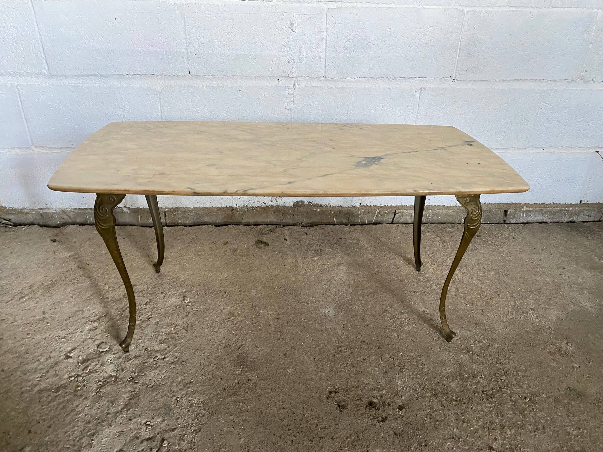 Table basse marbre base laiton vintage 1950