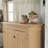 Terracotta buffet
