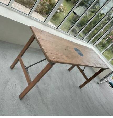 Brasserie table - guinguette