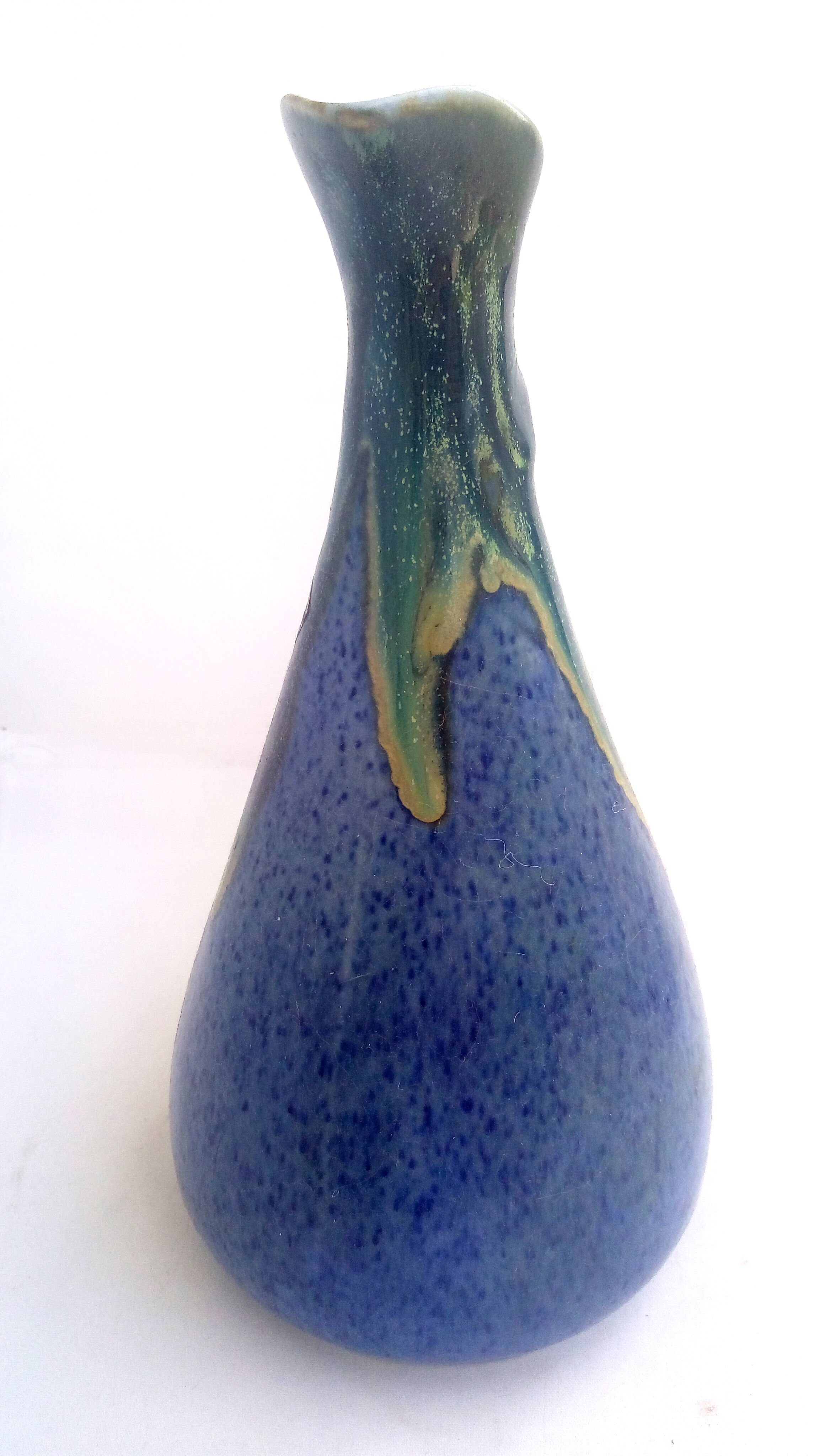 Carafe flaming blue and green sandstone