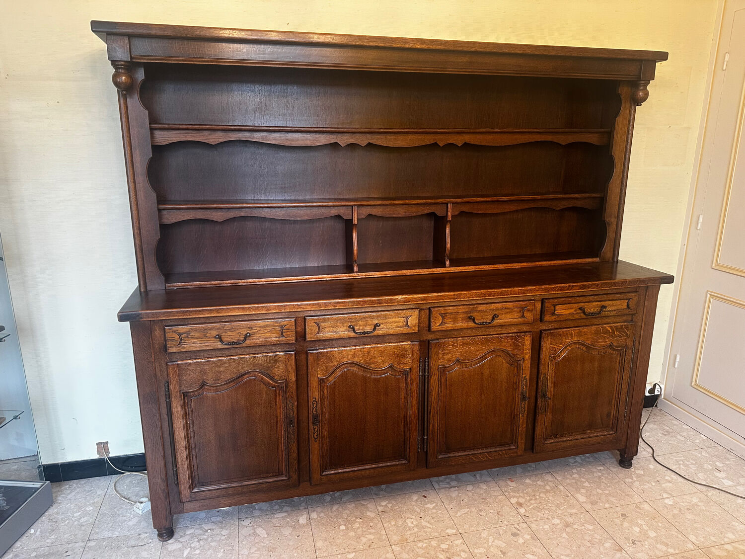Rustic two-body buffet in oak from the 1960s.