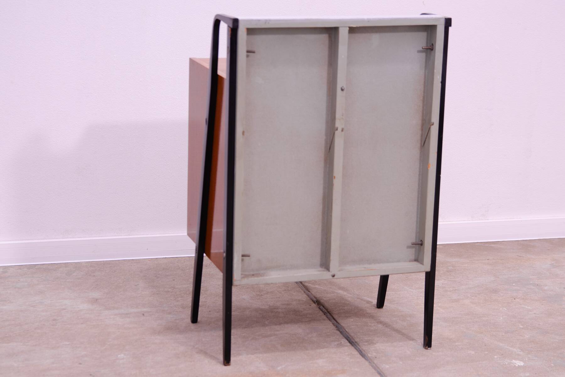 Commode vintage par Tatra nábytok, 1960, Tchécoslovaquie