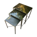 Pull out tables