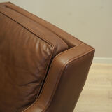 Fauteuil en cuir marron, design danois, années 1960, production: Danemark