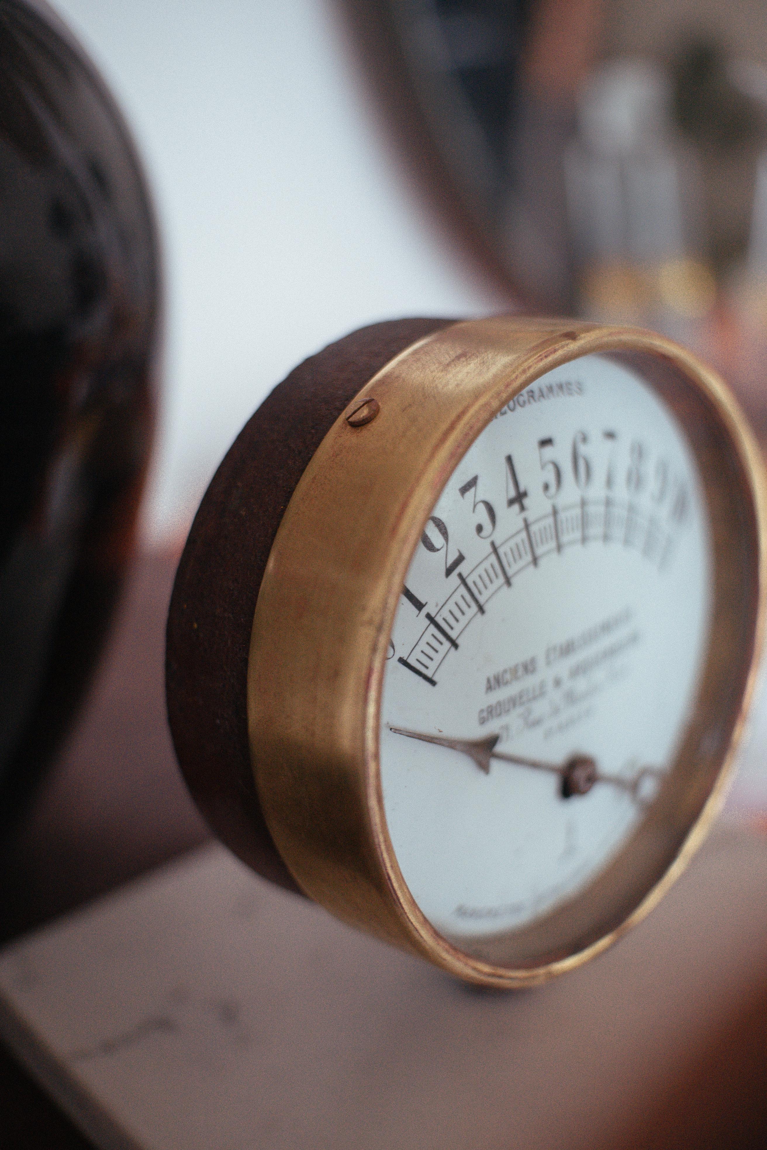 Manometer early twentieth century on marble base