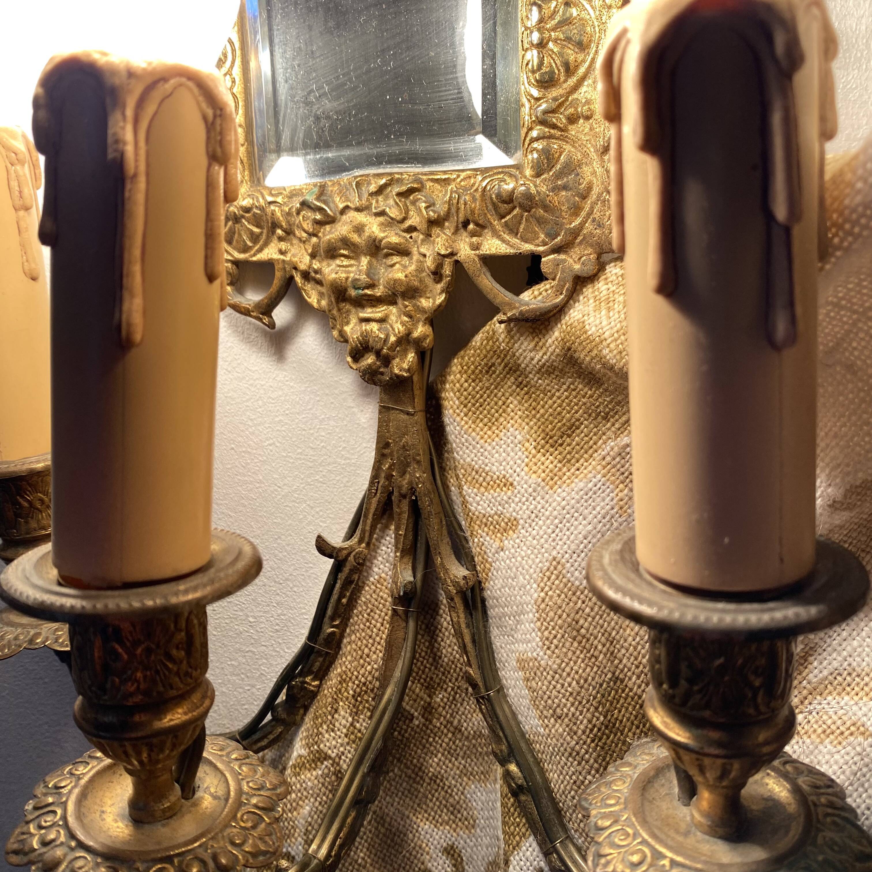 19th-century Napoleon III style gilded bronze wall sconce with bevelled mirror.