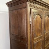 Louis XV cabinet from the 18th century in carved wood