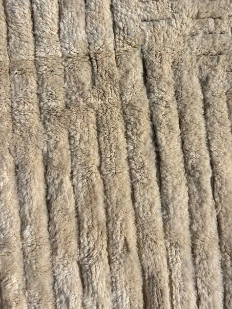Moroccan Berber Mrirt rug in tobacco brown wool, black weave – 210 × 300.
