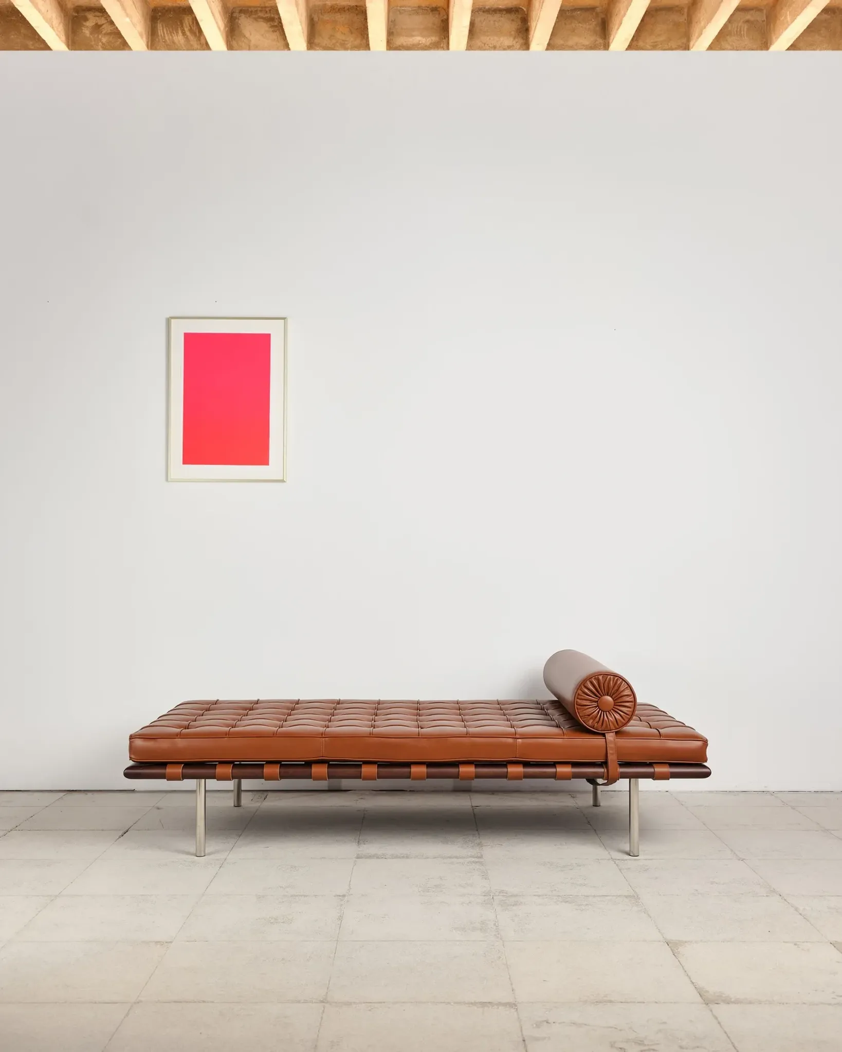 Meridian Barcelona in leather by Mies van der Rohe, Knoll International