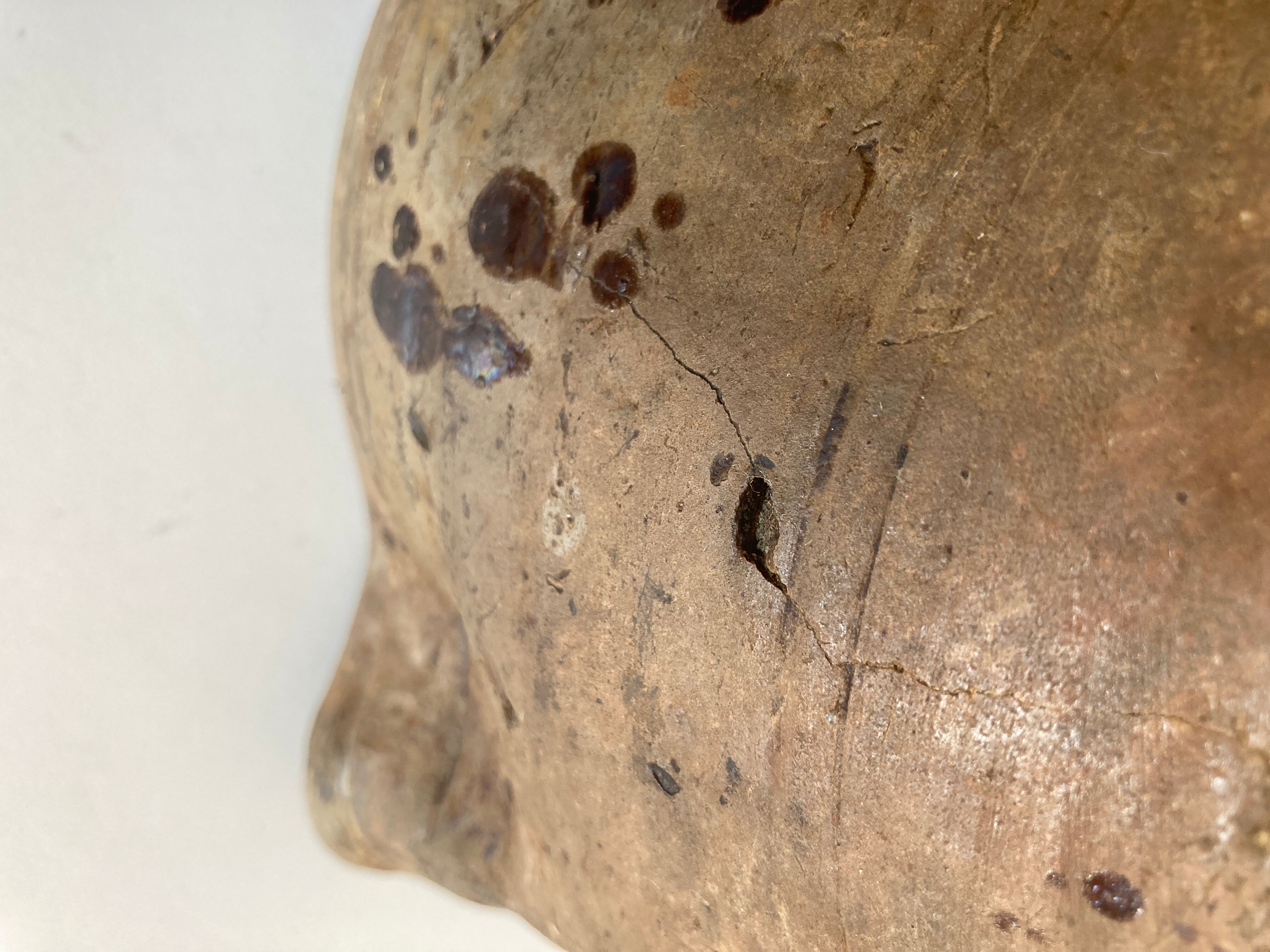 Jatte XL 19e arts populaires en terre vernissée noire