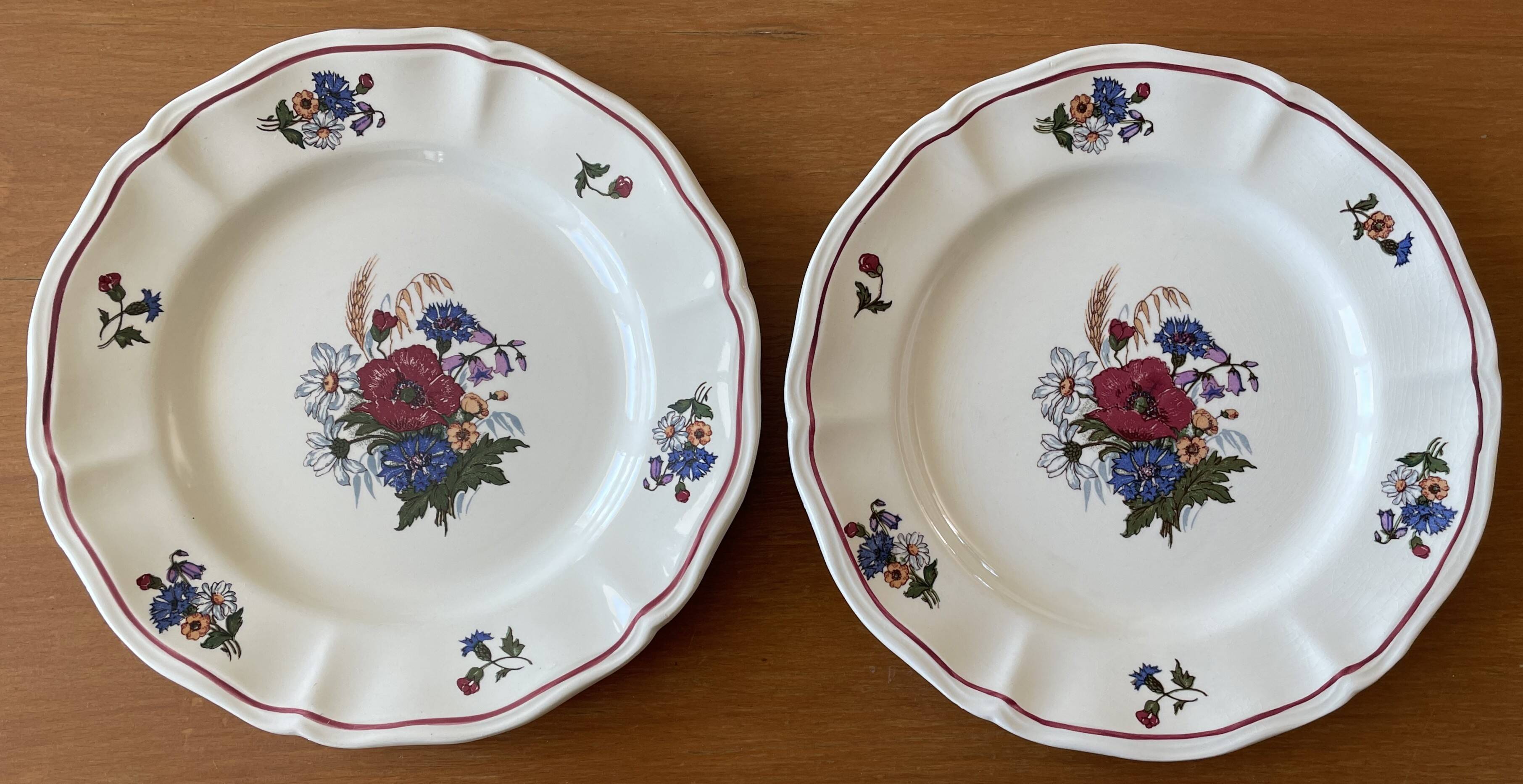 8 antique dessert plates in Sarreguemines earthenware